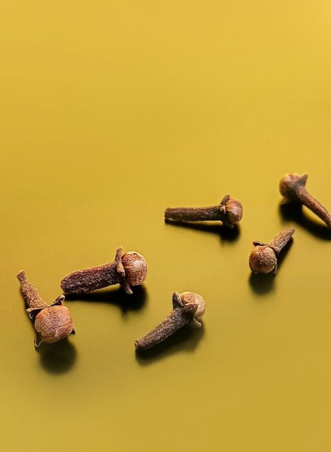Biblical and Hinduism Meanings of Clove